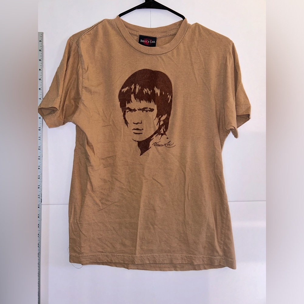 Vintage Bruce Lee brown velvet t shirt.